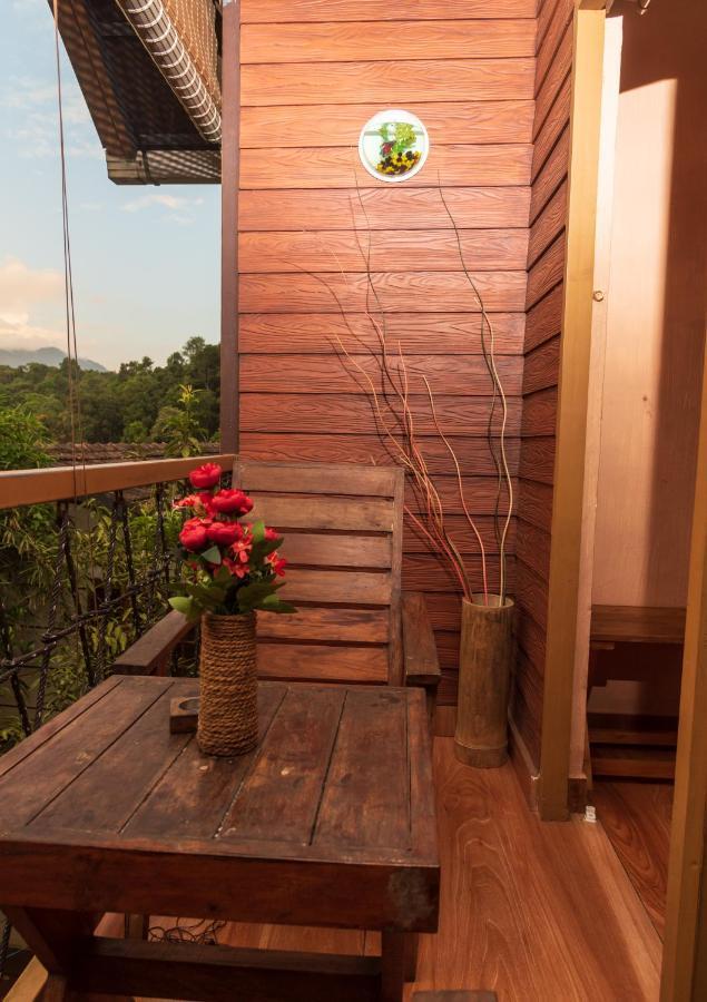 Wayanad Doubletree Villa Витири Екстериор снимка
